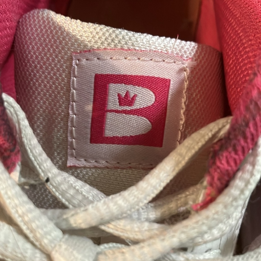 Women’s Brunswick Pink & White Soft Bowling Shoes Sz 8 1/2‘ Very good condition. - Picture 3 of 10
